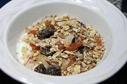 Yogurt and muesli